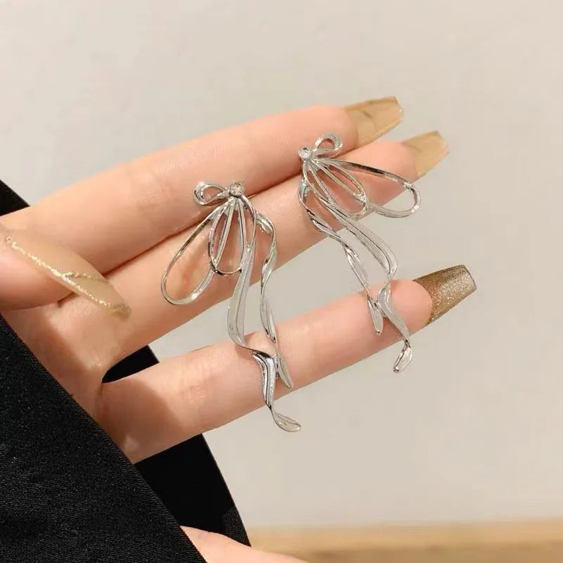 Simple Silver Color Metal Line Bow Earrings