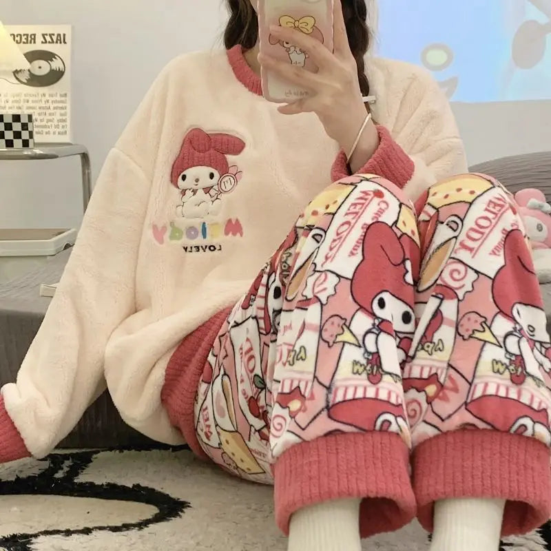 Hello Kitty winter plus velvet warm pajamas