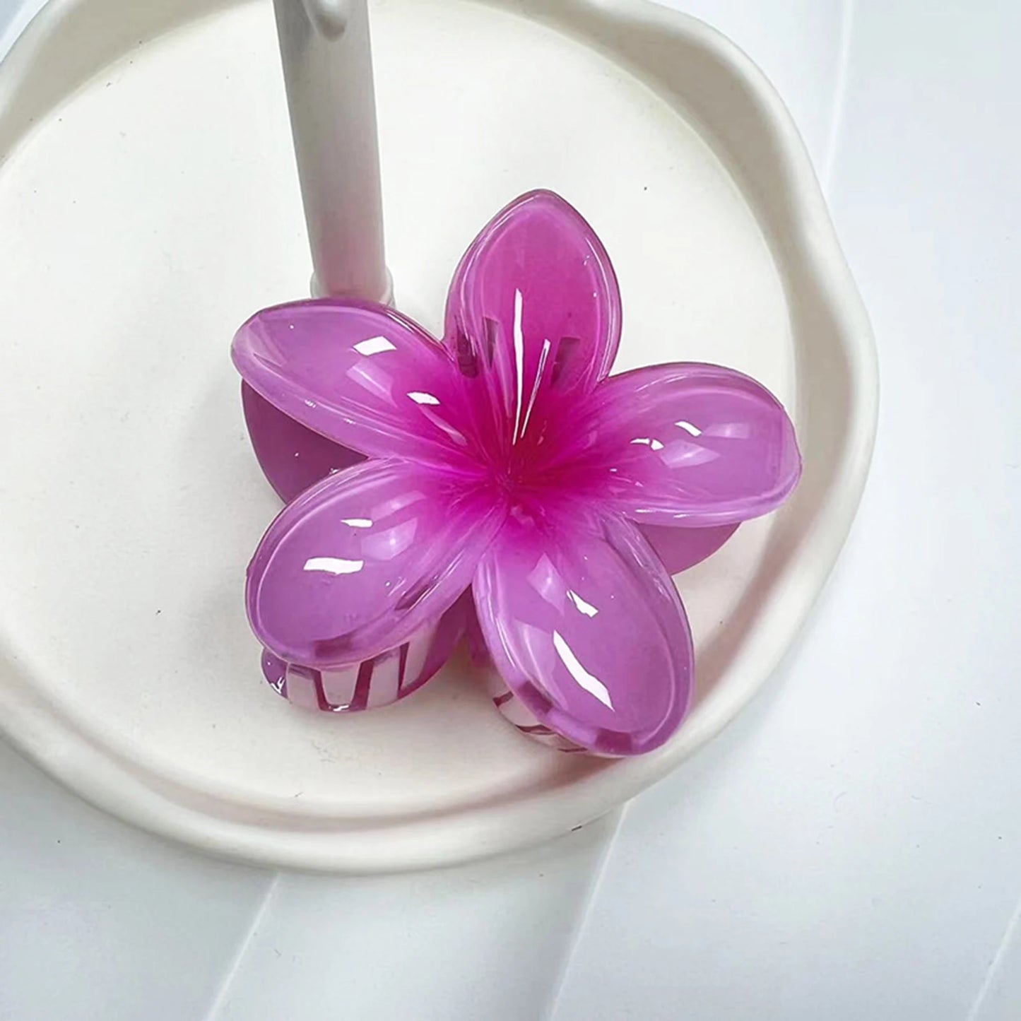 Gradient  Flower Hair Claws