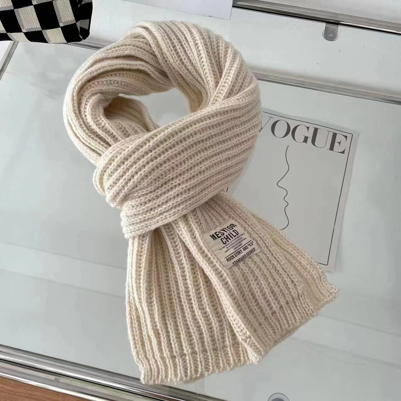 Solid color wool scarf