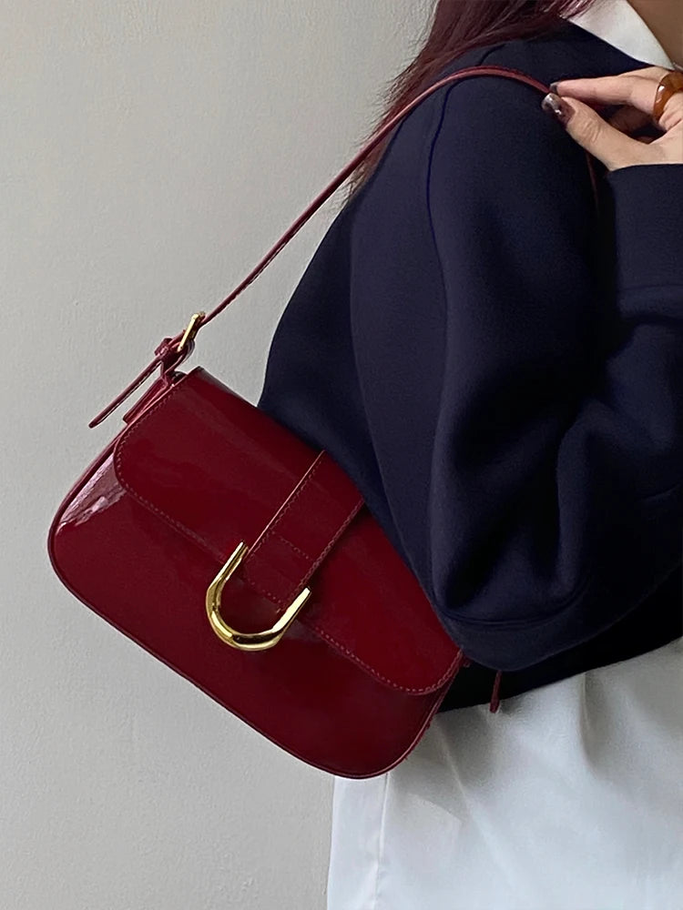 Glossy Shoulder Vintage bag